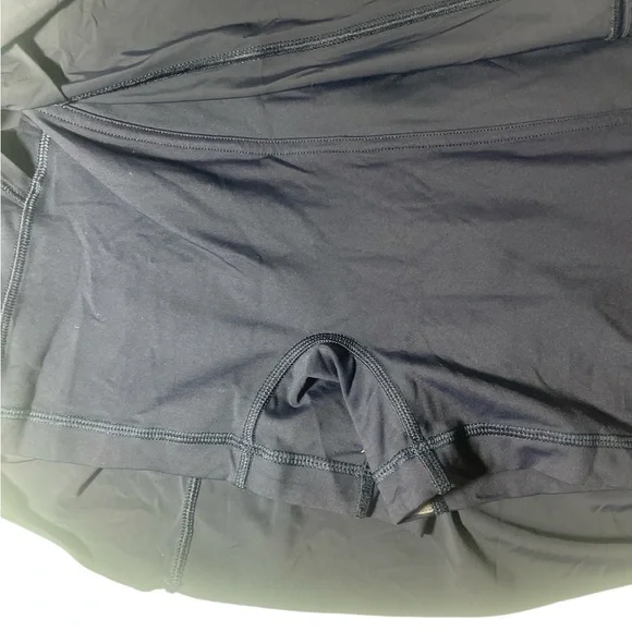Lululemon Black Skirt Size 10 - Picture 3 of 6